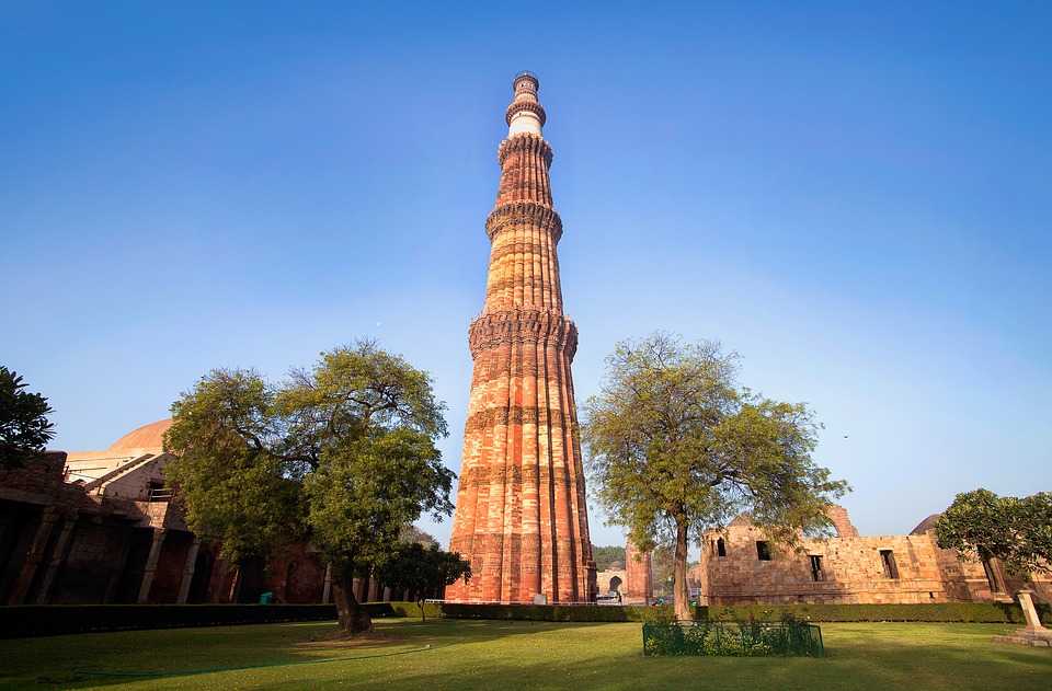 Delhi Historical Tour By Private Car