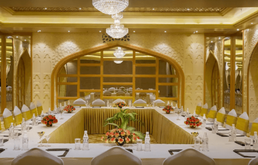 Hotel Clarks Shiraz Agra