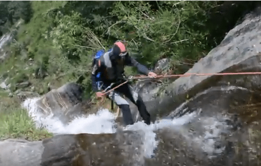 Vashisht Experience Canyoning in manali