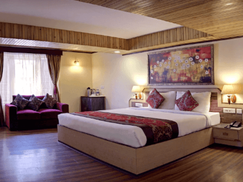 Sumi Yashshree Deluxe Room